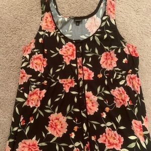 🎀 Torrid Floral Tank